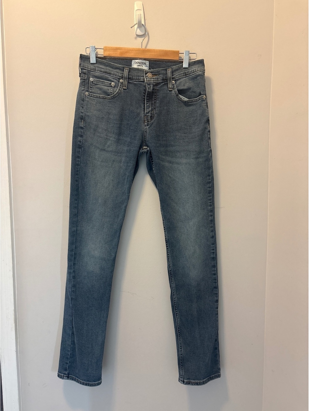 Denizen from Levi's 216 Slim Fit Blue Jeans 30X31 mens